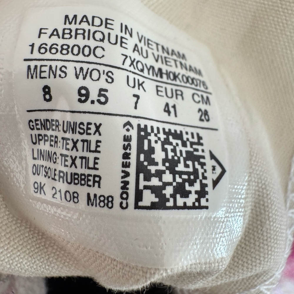 Converse Unisex Sneakers - Picture 3 of 5